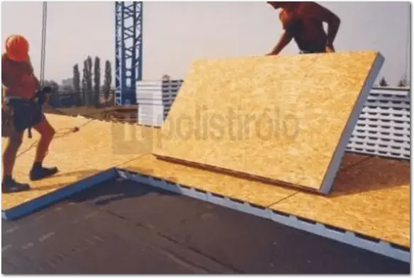Pannello accoppiato OBS-Polistirolo per la realizzazione di coperture termoisolanti ventilate