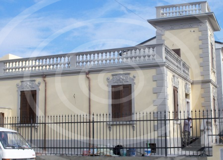 Realizzazione di decori su villetta  sita in Cecina (Livorno)